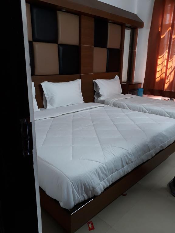 Hotel Katra Residency Eksteriør billede
