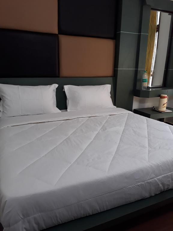 Hotel Katra Residency Eksteriør billede