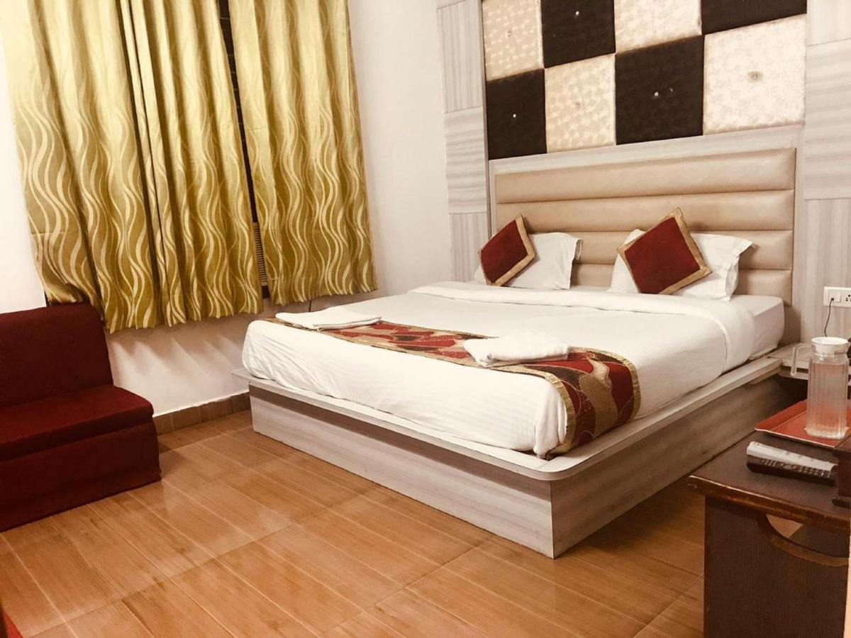 Hotel Katra Residency Eksteriør billede