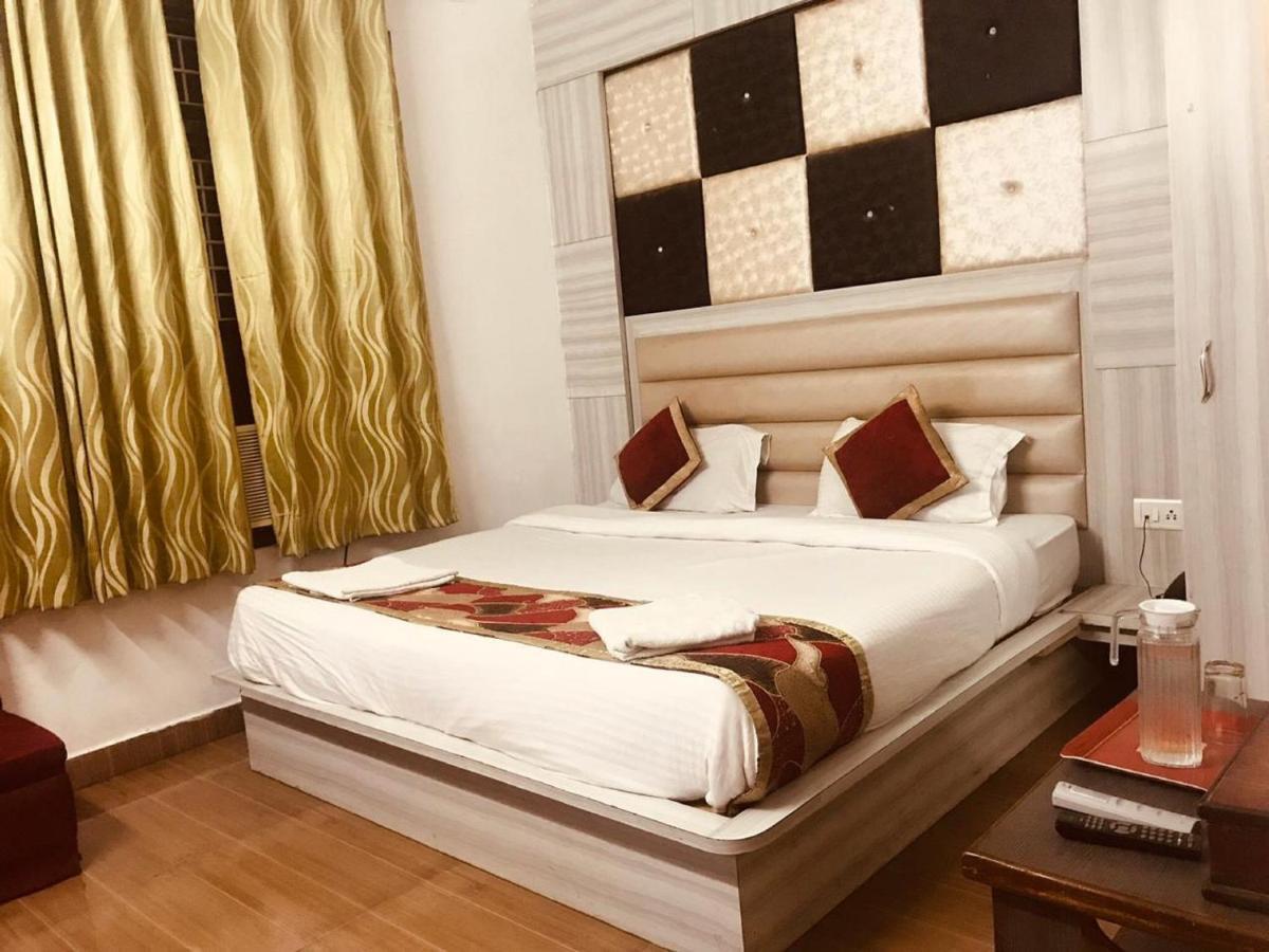Hotel Katra Residency Eksteriør billede